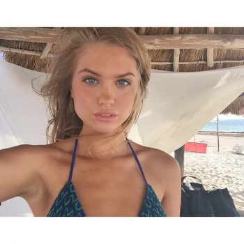 Cleopatre - Chêne-Pâquier - Vaud | Annonce Rencontre