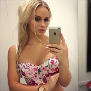 Malvine - Essert-sous-Champvent - Vaud | Annonce Rencontre